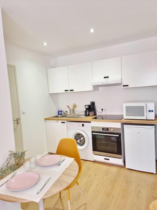 Appartement Le Saint Charles - T2 Hypercentre - Metro - Wifi à Toulouse Extérieur photo